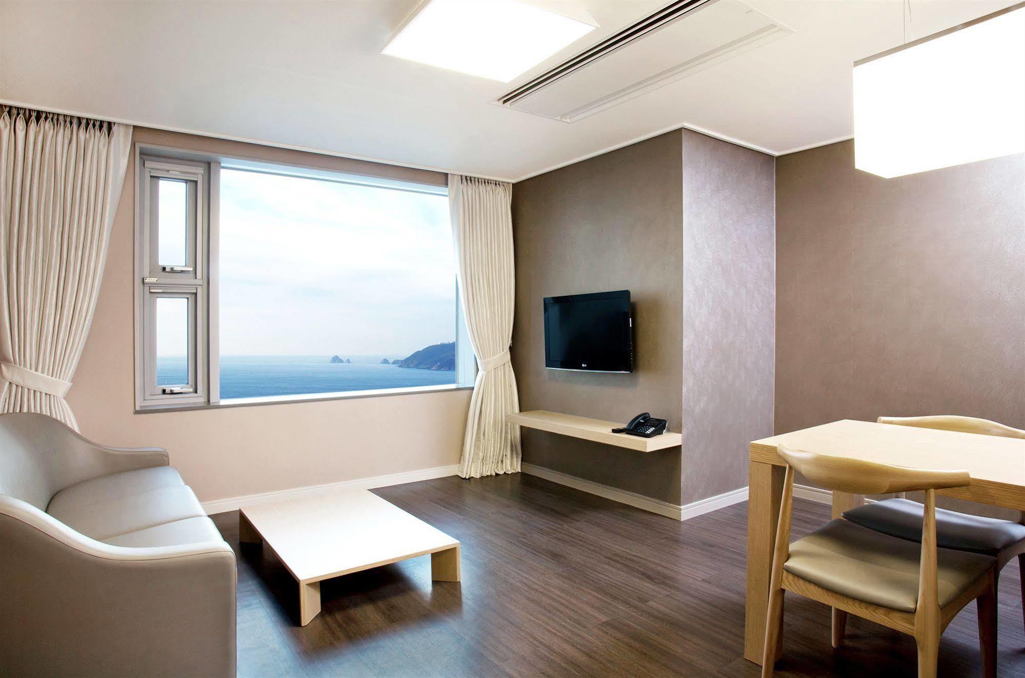Hanwha Resort Haeundae Пусан Экстерьер фото