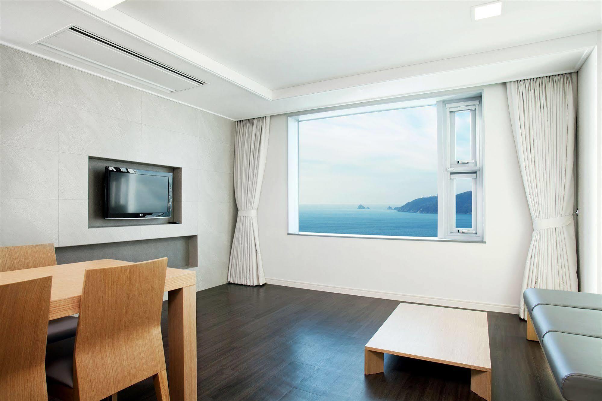 Hanwha Resort Haeundae Пусан Экстерьер фото